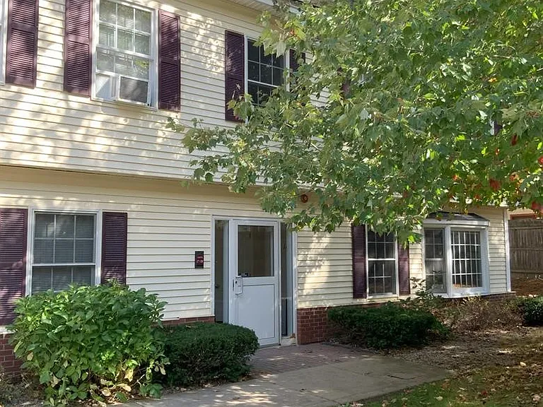 1 Tammany Park Dover, NH 03820 — Photo 22