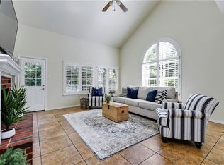 2410 Sparrow Dr, Round Rock, TX 78681
