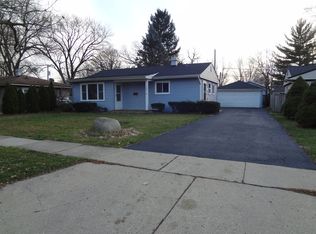 147 Hazard Rd, Carpentersville, IL 60110