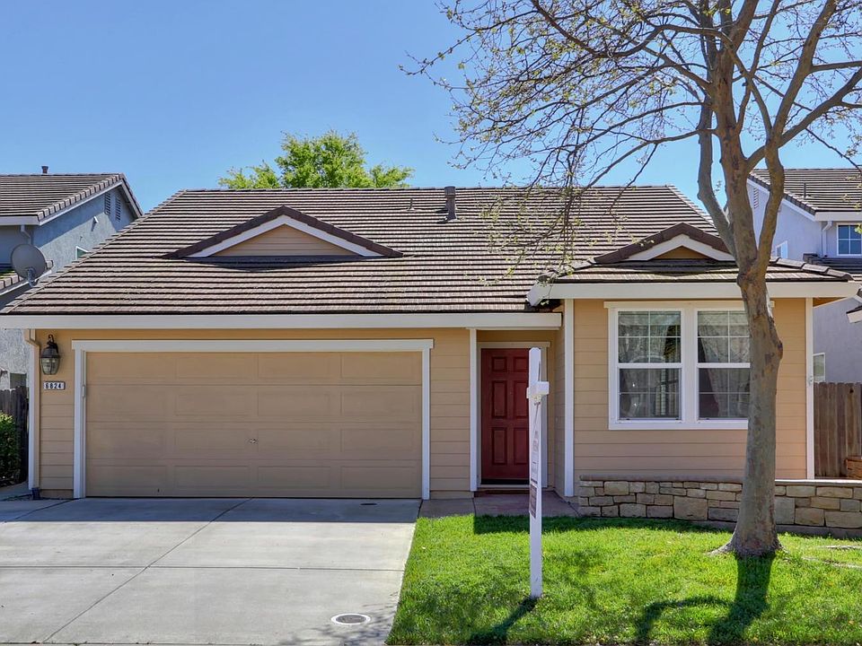2nd image of 6824 Salewsky Ct