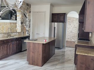 5326 Preservation Ln, Dallas, TX 75236