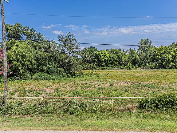 4th image of 1407 W Simonds Rd