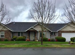 1396 Kellenbeck Ave, Grants Pass, OR 97527