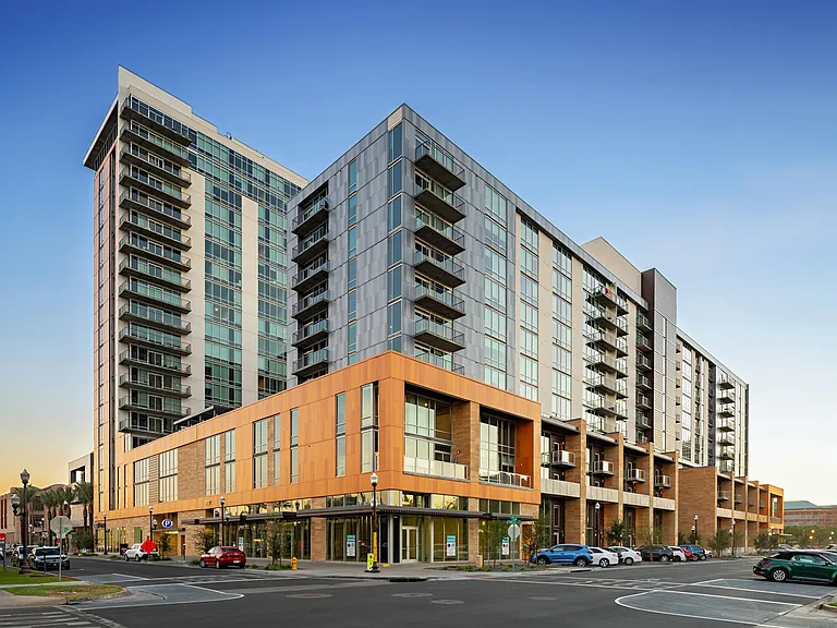 Union Tempe — Photo 33