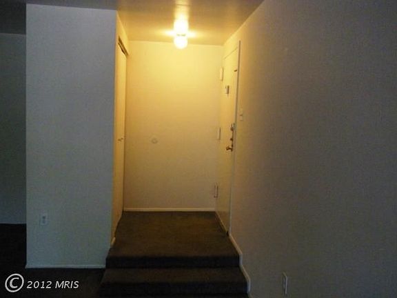 5th image of 440 Girard St APT 201