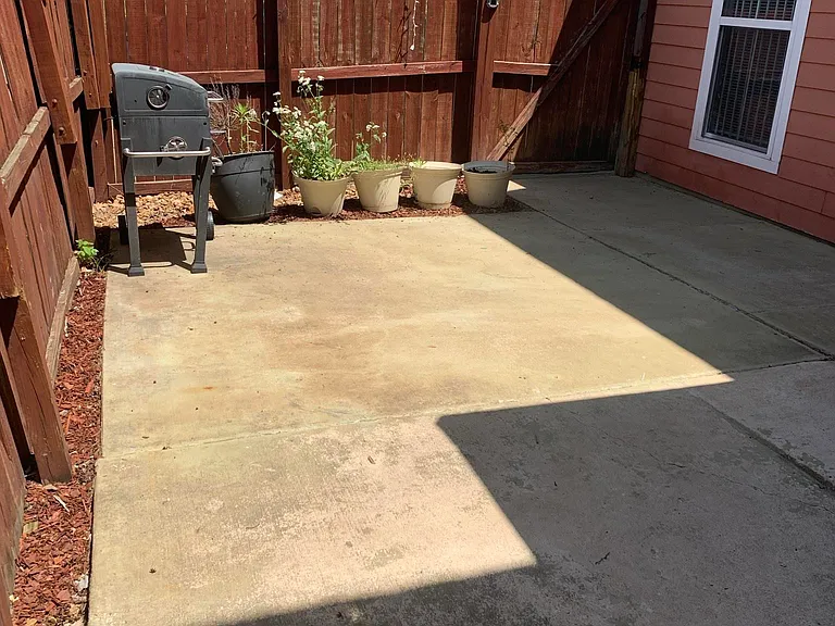 158 Keel Ave — Photo 21