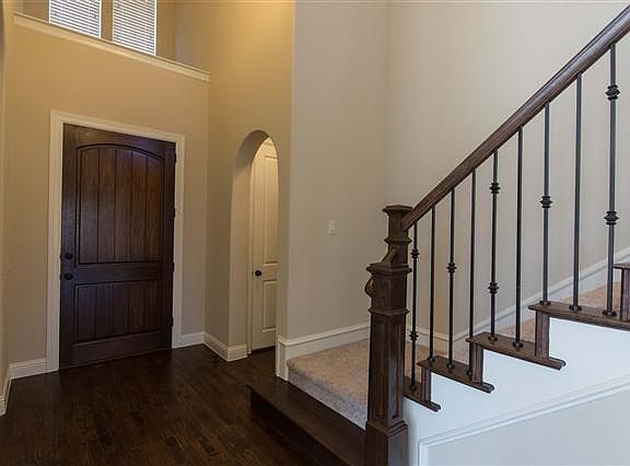 5th image of 7616 Lawler Park Dr
