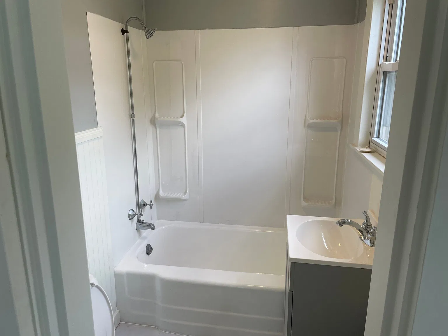 1 bed, $1,714 — Photo 2