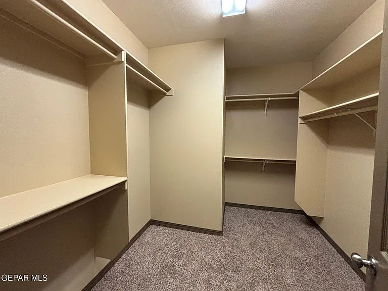 5724 Valley Lilac Ln — Photo 23
