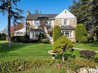 792 Dale Rd, Meadowbrook, PA 19046