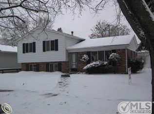 4408 Mayfair St, Dearborn Heights, MI