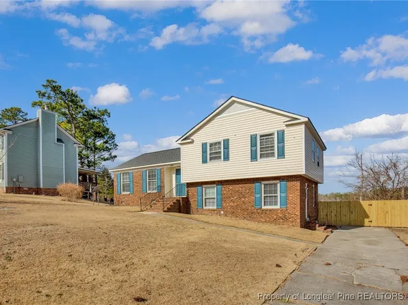 382 Saddle Ridge Rd, Fayetteville, NC 28311