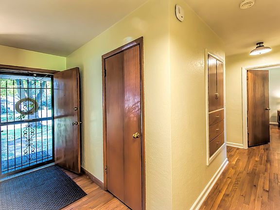 2nd image of 1763 Hilbrooke Dr