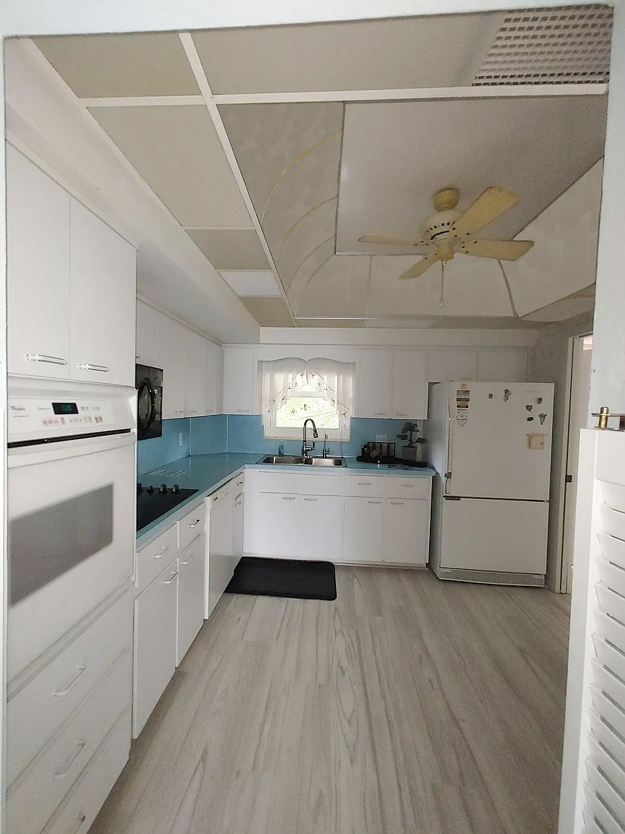 Building Photo - 2417 Persian Dr #49