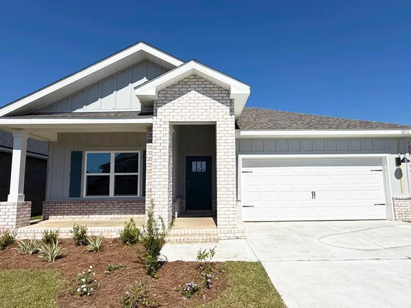 8056 Fir Tree Dr, Milton, FL 32583
