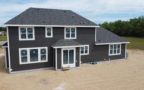 3rd image of 617 Talbots Woods DRIVE