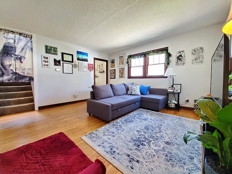 1252 4th St NE — Photo 7