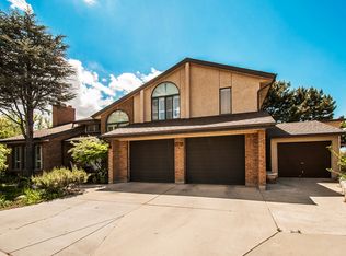 10018 S Falcon View Dr, Sandy, UT 84092