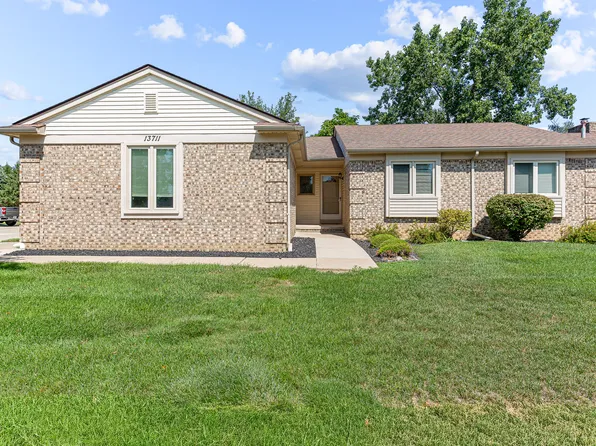 13711 Maple Grove Ave #35, Utica, MI 48315
