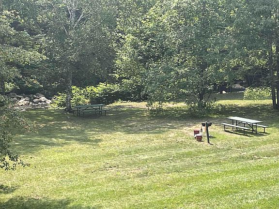 2nd image of 164 Deer Park Dr #165C