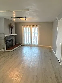 612 Rosner Dr #612 — Photo 2