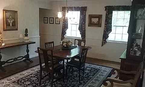 Formal dining room