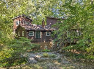 74 Stony Brook Rd, Hopewell, NJ 08525