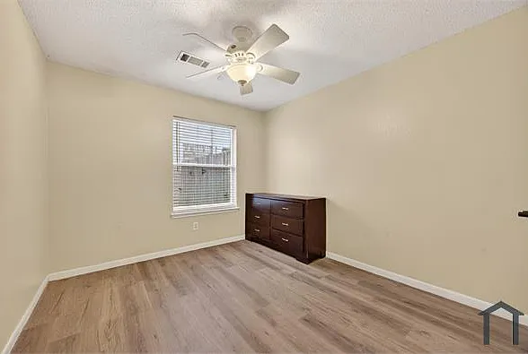 1035 Cascade Creek Dr — Photo 30