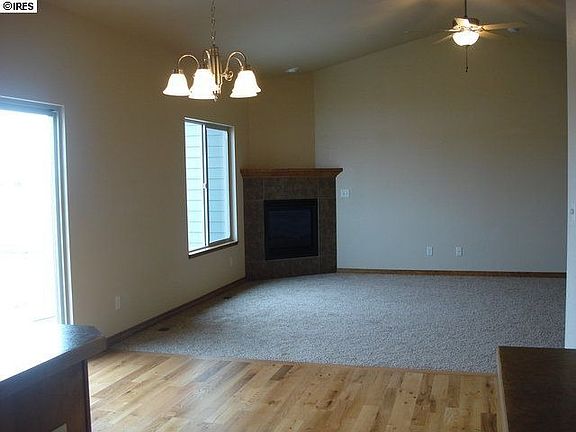 5th image of 321 Telluride Dr