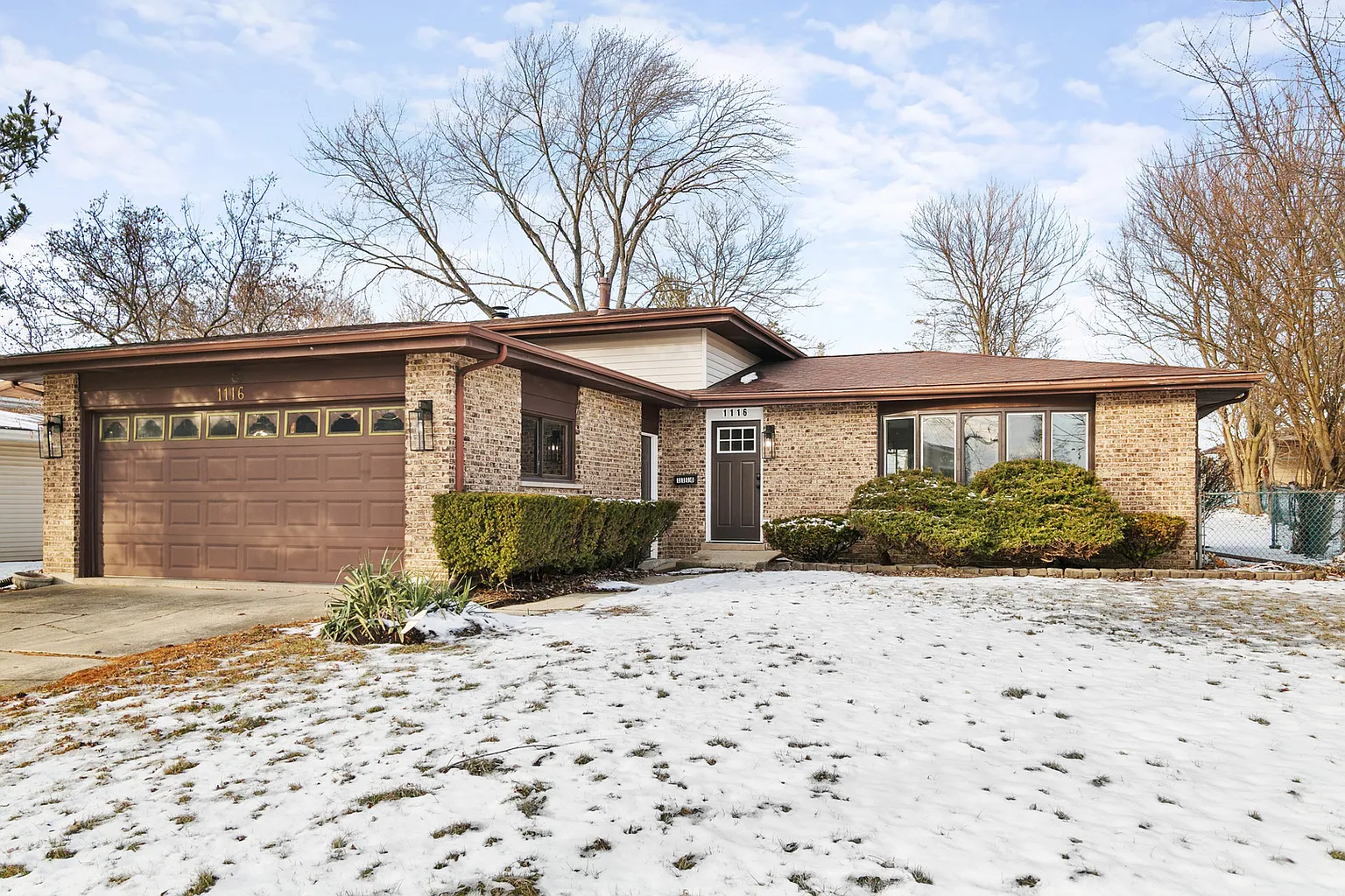 1116 Amherst Ln photo 1