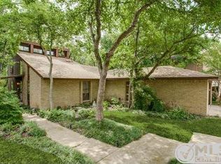 10836 Meadowcliff Ln, Dallas, TX 75238
