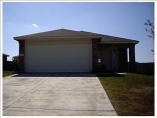 1st image of 1109 Remington Dr