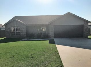 5302 SW Cherry Creek Rd, Bentonville, AR 72713