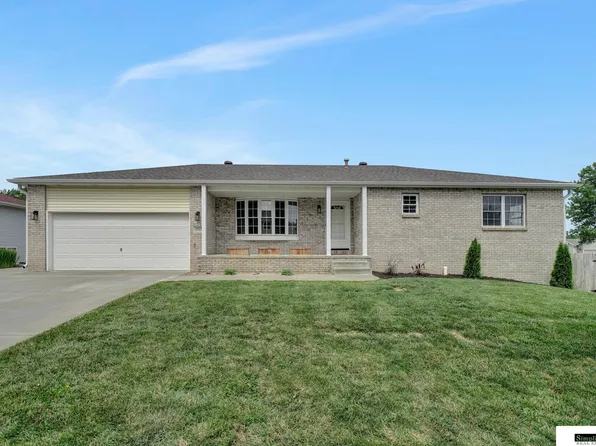 5979 N 23rd St, Lincoln, NE 68521