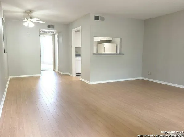 8401 N New Braunfels Ave, San Antonio, TX