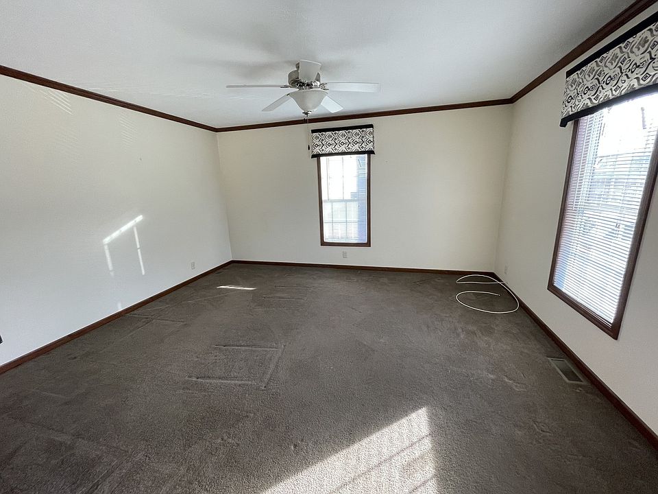 1st image of 4925 Genesse St #434S