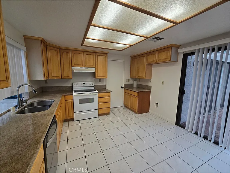 1405 Bodega Way #1 — Photo 25