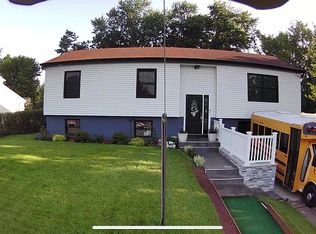 216 Richards Ave, Piscataway, NJ 08854
