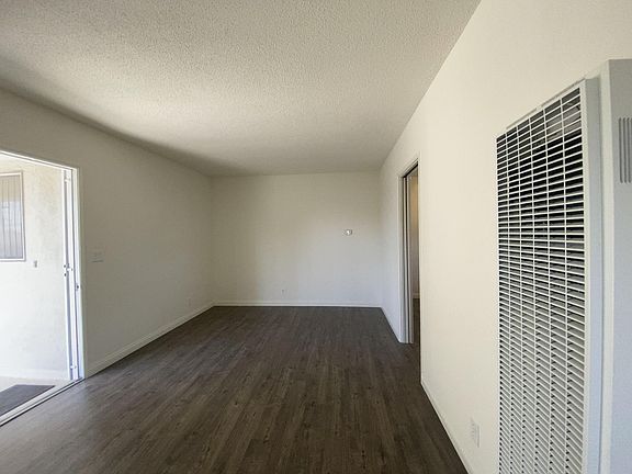 3rd image of 1862 W 162nd St Unit D