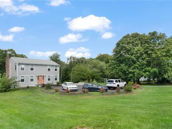 151 Hope Rd, Cranston, RI 02921