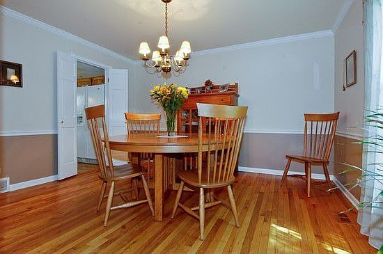3rd image of 1725 Indian Trail Dr