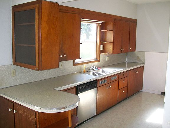 Abundant Kitchen Space