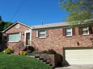 105 Druid Ln, Danville, VA 24541