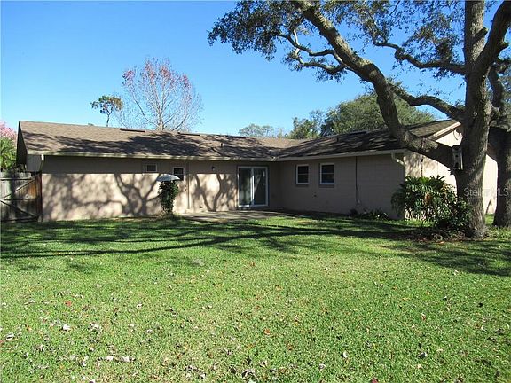 2nd image of 326 Heather Ave