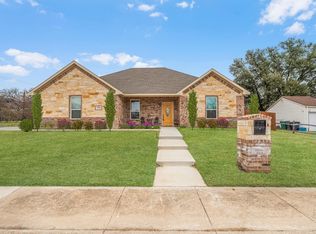 2701 Yeager St, Fort Worth, TX 76112