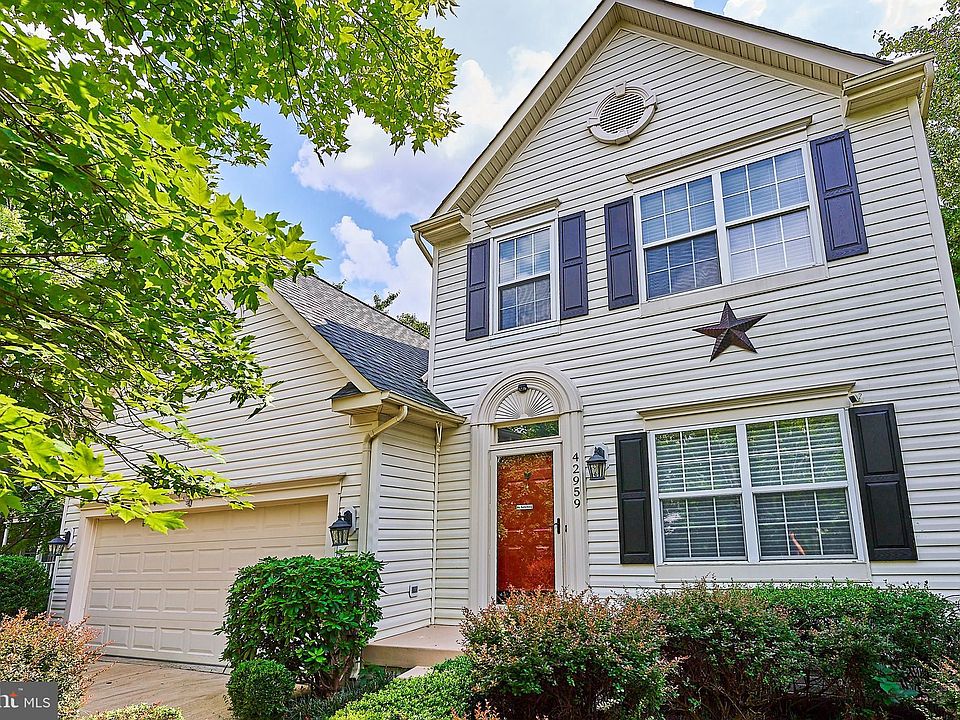 1st image of 42959 Cedar Springs Ct