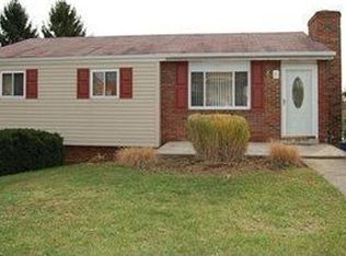 21 Heights Dr, Pittsburgh, PA