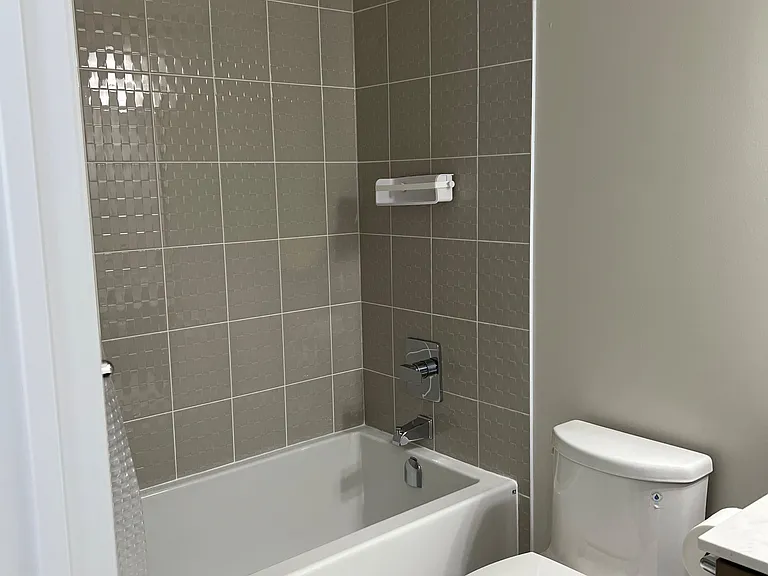 15 Lynch St #303 — Photo 6