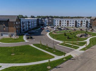 The Earl Apartments and Twin Homes, Bismarck, ND 58504