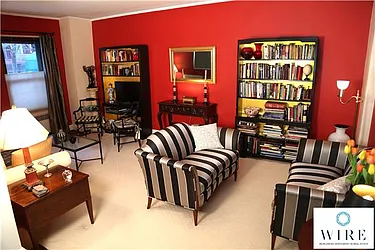 Sold by WIRE International Realty